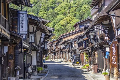 The 6 Most Beautiful Villages in Japan .